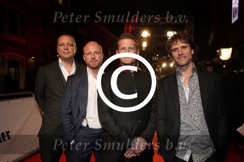 Amsterdam 19 november 2012
Premiere alles is familie in het nieuwe de la mar theater.
Racoon met Bart v d Weide, Syefan de Kroon, Dennis Huige en Paul Bukkens
Peter Smulders bv