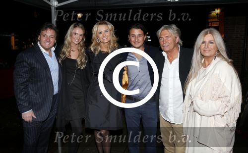 Blaricum 4 november 2012
Gala stop kinder misbruik bij red sun. rene Natasja en danny Froger met vriendin en Grant and Forsyth
Peter Smulders bv