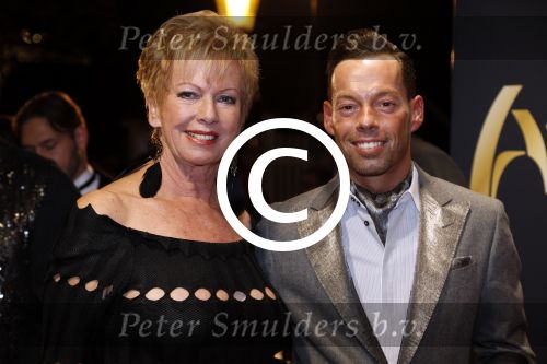 Amsterdam 19 oktober 2012
Televizier ring in carre. Ria Valk met een kennis
Peter Smulders bv