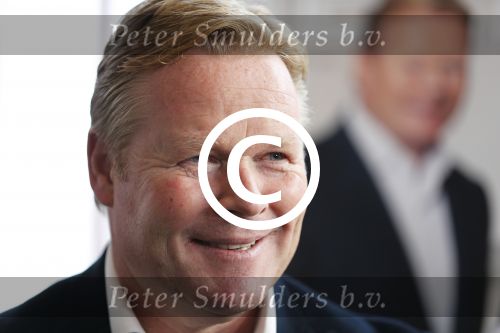Ridderkerk 20 november 2012
Presentatie blad helden met Ronald en Bartina Koeman op de cover.
Peter Smulders bv