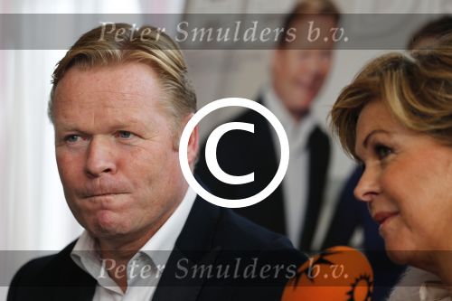 Ridderkerk 20 november 2012
Presentatie blad helden met Ronald en Bartina Koeman op de cover.
Peter Smulders bv
