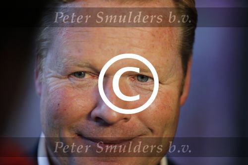 Ridderkerk 20 november 2012
Presentatie blad helden met Ronald en Bartina Koeman op de cover.
Peter Smulders bv