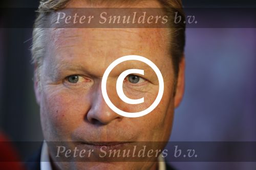 Ridderkerk 20 november 2012
Presentatie blad helden met Ronald en Bartina Koeman op de cover.
Peter Smulders bv