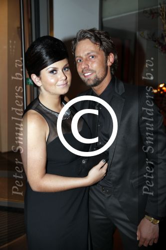 Amsterdam 11 november 2012
Premiere Zij gelooft in mij in het nieuwe de la mar. Roxeanne Hazes met vriend
Peter Smulders bv