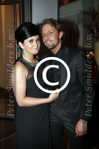 Amsterdam 11 november 2012
Premiere Zij gelooft in mij in het nieuwe de la mar. Roxeanne Hazes met vriend
Peter Smulders bv