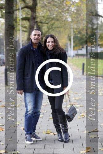 Amsterdam 11 november 2012
Ruud Gullit en zijn vriendin Maggie bij het hilton hotel.
Peter Smulders bv
