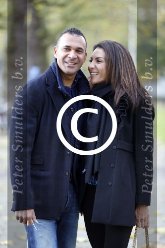 Amsterdam 11 november 2012
Ruud Gullit en zijn vriendin Maggie bij het hilton hotel.
Peter Smulders bv