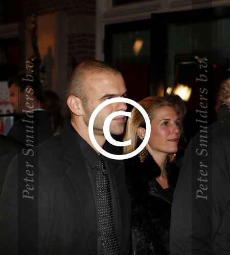 Amsterdam 19 november 2012
Premiere alles is familie in het nieuwe de la mar theater. Sander v eeden met vriendin Larissa v d Bemt
Peter Smulders bv