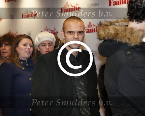 Amsterdam 19 november 2012
Premiere alles is familie in het nieuwe de la mar theater. Sander v eeden met vriendin Larissa v d Bemt
Peter Smulders bv