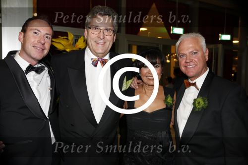 Amsterdam 4 november 2012
Premiere Shrek in het theater van de RAI. sandra Reemer met Henk krol en..Peter
Peter Smulders bv