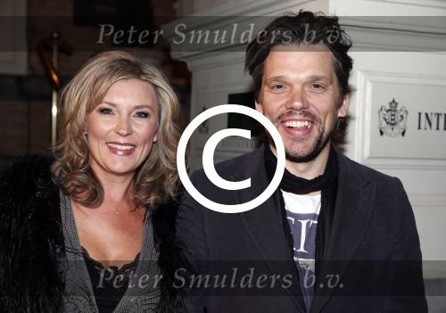 Amsterdam 12 november 2012
Beau monde awards in het amstel hotel. Saskia Noort met vriend
Peter Smulders bv