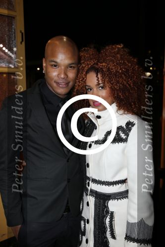 Amsterdam 8 november 2012
Premiere Palazzo bij de amsterdam arena. Sharon Doorson met vriend
Peter Smulders bv