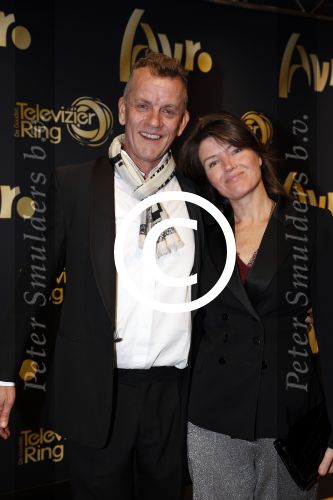 Amsterdam 19 oktober 2012
Televizier ring in carre. Siemon de Jong met ...
Peter Smulders bv
