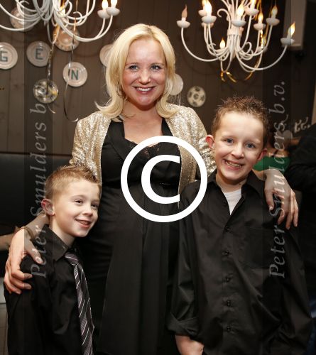 Hoorn 3 oktober 2012
Feest  verjaardagen Sonja Bakker (38) en Jan Reus (50) waar Jan Sonja ten Huwelijk vraagt en zij Ja zegt. Ook al hun kinderen waren aanwezig. Sonja is 7 maanden zwanger van hun eerste kind samen.
Peter Smulders bv
