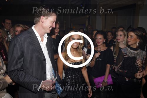 Amsterdam 12 november 2012
Beau monde awards in het amstel hotel. Sylvie v d Vaart
Peter Smulders bv