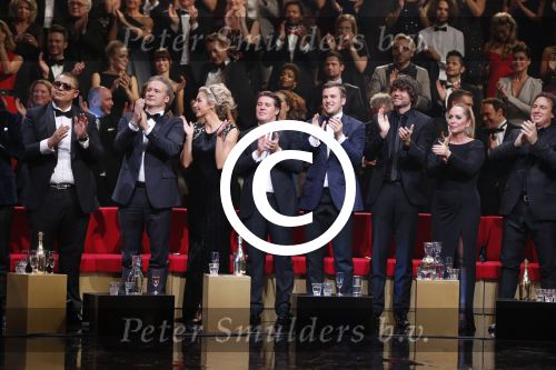 Amsterdam 19 oktober 2012
Uitreiking televizierring in carre. Winnaar The voice of holland met Wendy v Dijk Martijn Krabbe Erland Galjaard Winston Gerschtanowitz Simon Keizer Angela Groothuizen en Marco Borsato. TVOH en iris Kroes
Peter Smulders bv