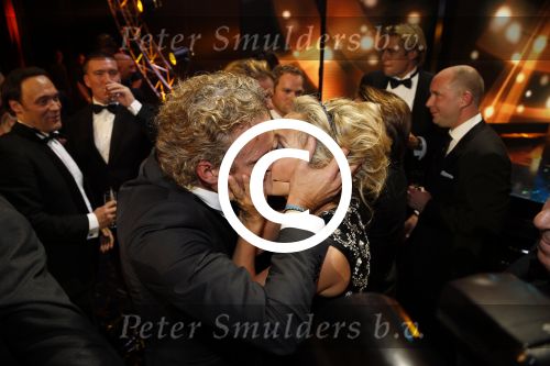 Amsterdam 19 oktober 2012
Uitreiking televizierring in carre. Winnaar The voice of holland met Wendy v Dijk Martijn Krabbe Erland Galjaard Winston Gerschtanowitz Simon Keizer Angela Groothuizen en Marco Borsato. TVOH en iris Kroes
Peter Smulders bv