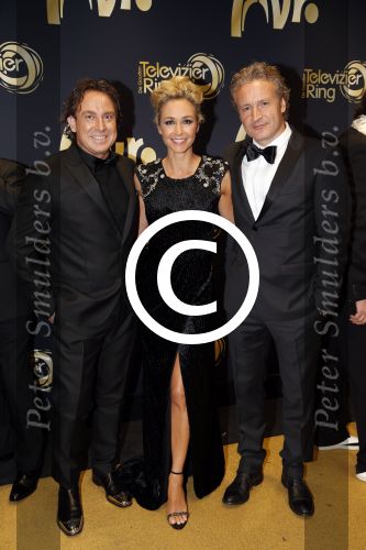 Amsterdam 19 oktober 2012
Televizier ring in carre. Wendy v Dijk Erland Galjaard en Marco Borsato
Peter Smulders bv