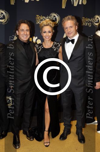 Amsterdam 19 oktober 2012
Televizier ring in carre. Wendy v Dijk Erland Galjaard en Marco Borsato
Peter Smulders bv