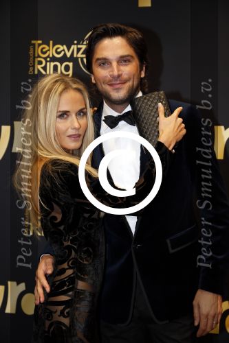 Amsterdam 19 oktober 2012
Televizier ring in carre. Xander en Sophie de buisonje
Peter Smulders bv