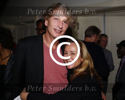 Amsterdam 4 november 2013
Presentatie cd en optreden van Berget Lewis met haar band en broer Alvin in Paradiso. Angela Groothuizen met man