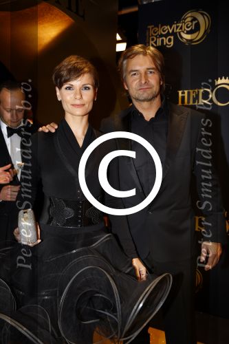 Amsterdam 18 oktober 2013
Uitreiking televizierring in carre . Angela Schijf met Victor Reinier