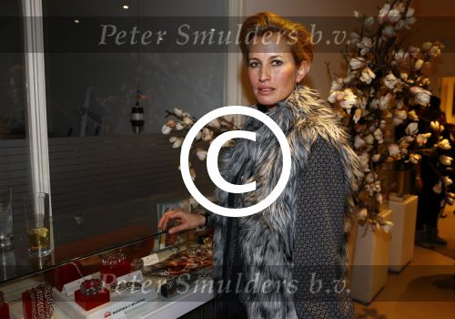 Amsterdam 12 november 2013
Presentatie horloge lijn buddha to Buddha. Anouk Smulders met Dennis Rugenbregt