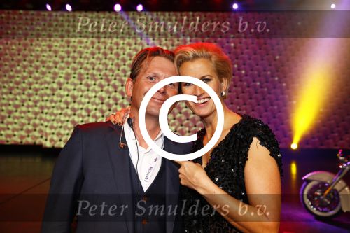 Hilversum 21 oktober 2013
Anouk Smulders presenteert de finale van Hollands next top model HNTM in studio 21 . de finalisten zijn Bo Anke Nikki en Delorian. Nikki wordt uiteindelijk HNTM.