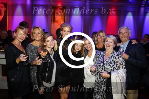 Hilversum 21 oktober 2013
Anouk Smulders presenteert de finale van Hollands next top model HNTM in studio 21 . de finalisten zijn Bo Anke Nikki en Delorian. Nikki wordt uiteindelijk HNTM.