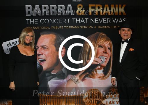 Amsterdam, 1 November 2013
Premiere Barbra & Frank, The concert that never was.
Met Sharon Owens (Barbra Streisand) en Sebastian Anzaldo (Frank Sinatra)
Barbra Streisand Frank Sinatra voor Carre

Foto Peter Smulders BV
