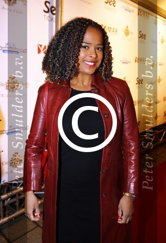Amsterdam 10 november 2013
Diverse feestje rondom de MTV awards op diverse plaatsen in Amsterdam.
Chaira Borderslee met producer !!!
