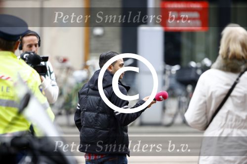 Amsterdam 18 oktober 2013
Powned verslaggever Danny Ghosen gaat ik conclaaf met politie ivm 25km voertuig maken van een mercedes.