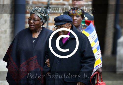 Delft 2 november 2013
Herdenkingsdienst voor prins Friso in de grote kerk in Delft.
Desmond Tutu en zijn vrouw