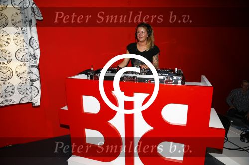 Amsterdam 12 november 2013
Presentatie horloge lijn buddha to Buddha. Dj Marcella