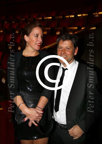 Amsterdam 18 oktober 2013
Uitreiking televizierring in carre .
Erik v d Hoff met partner