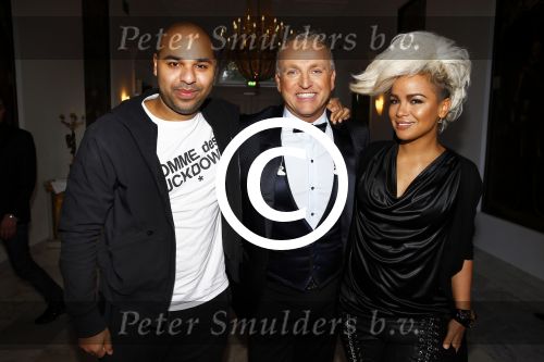 Zeist 3 november 2013
Presentatie nieuwe cd Gordon in slot zeist. Eva Simons met vriend Dj Sidney Samson