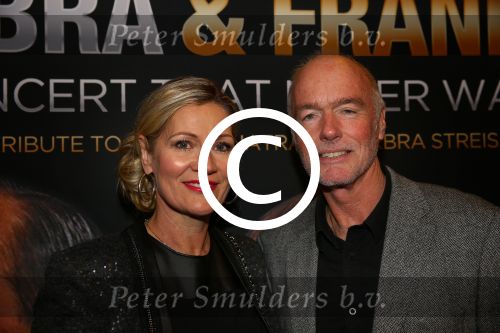 Amsterdam, 1 November 2013
Premiere Barbra & Frank, The concert that never was.
Met Sharon Owens (Barbra Streisand) en Sebastian Anzaldo (Frank Sinatra)
Ferdi Bolland met vrouw

Foto Peter Smulders BV