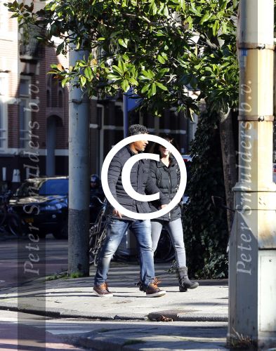 Amsterdam 30 oktober 2013
Frank Rijkaard met zijn vrouw Stephanie in Amsterdam zuid