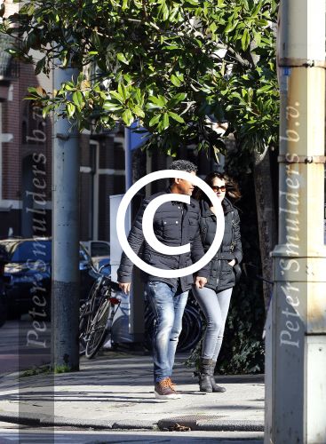 Amsterdam 30 oktober 2013
Frank Rijkaard met zijn vrouw Stephanie in Amsterdam zuid