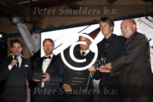 Amsterdam 1 november 2013
Uitreiking van de jfk s greatest man award in de harbour club.
Winnaar Frank de Boer kwam met zijn vrouw Helen
