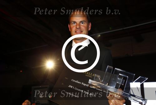 Amsterdam 1 november 2013
Uitreiking van de jfk s greatest man award in de harbour club.
Winnaar Frank de Boer kwam met zijn vrouw Helen