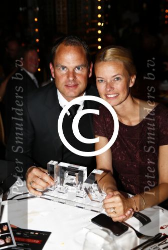 Amsterdam 1 november 2013
Uitreiking van de jfk s greatest man award in de harbour club.
Winnaar Frank de Boer kwam met zijn vrouw Helen