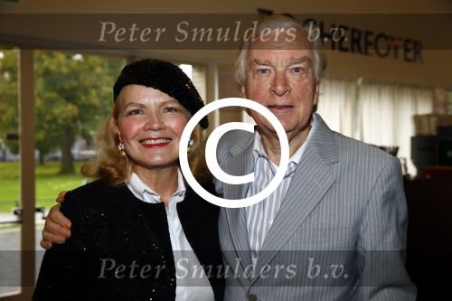 Utrecht 27 oktober 2013
Premiere Sonneveld in de schouwburg van Utrecht. Henk v d Meijden met zijn vrouw