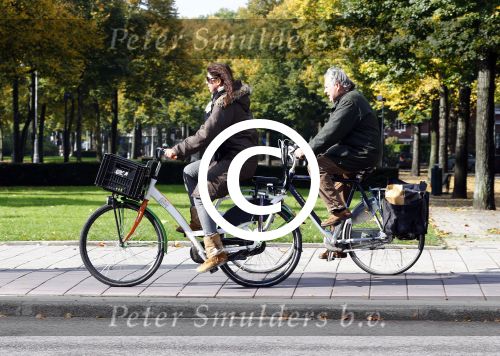 Amsterdam 12 oktober 2013
Isa Hoes op de fiets.