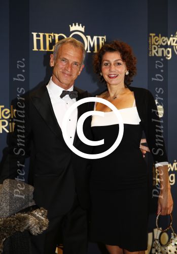 Amsterdam 18 oktober 2013
Uitreiking televizierring in carre .
Jaap Jongbloed met partner