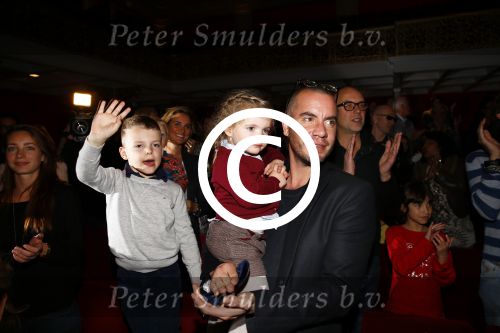 Den Haag 30 oktober 2013
Premiere Mr Finney in diligentia. Prinses Laurentien komt samen met haar kinderen Leonore Eloise en Claus Casimir. jeroen v Koningsbrugge met kinderen