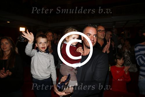 Den Haag 30 oktober 2013
Premiere Mr Finney in diligentia. Prinses Laurentien komt samen met haar kinderen Leonore Eloise en Claus Casimir. jeroen v Koningsbrugge met kinderen