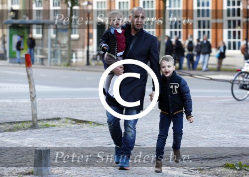 Den Haag 30 oktober 2013
Premiere Mr Finney in diligentia. Prinses Laurentien komt samen met haar kinderen Leonore Eloise en Claus Casimir. jeroen v Koningsbrugge met kinderen