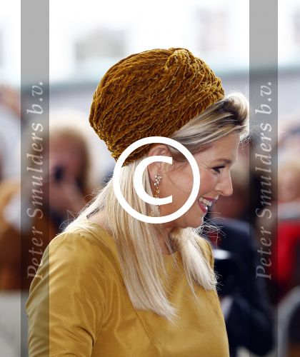 Amsterdam 18 oktober 2013
Koningin Maxima opent de expositie van Malevich in het stedelijk museum.