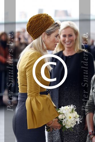 Amsterdam 18 oktober 2013
Koningin Maxima opent de expositie van Malevich in het stedelijk museum.